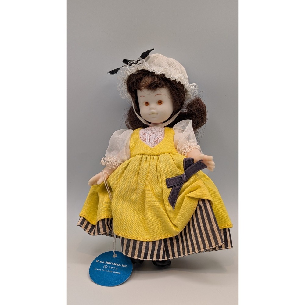 S&M 1973 Shillman Beautiful Dolls of Many Lands French Mademoisel With Tag